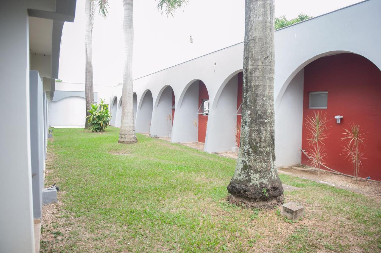 Hotel Teófilo Otoni Exterior foto